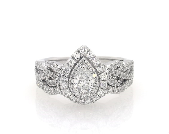 Previously Owned Neil Lane Pear-Shaped Diamond Bridal Set ct tw 14K White Gold Size