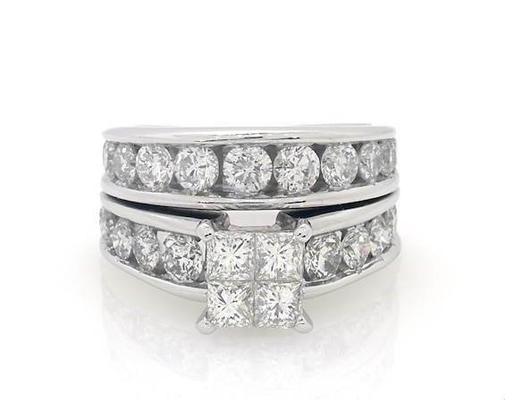 Previously Owned Princess-Cut Quad Diamond Bridal Set 3 ct tw 14K White Gold Size