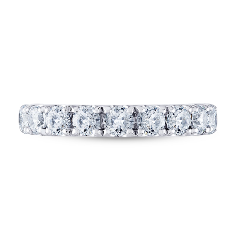 Main Image 3 of Previously Owned THE LEO Diamond Anniversary Ring 1-1/2 ct tw Round-cut 14K White Gold