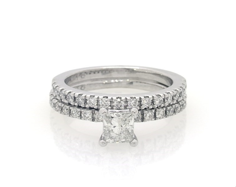 Main Image 1 of Previously Owned Princess-Cut Diamond Bridal Set 1 ct tw 14K White Gold Size 5