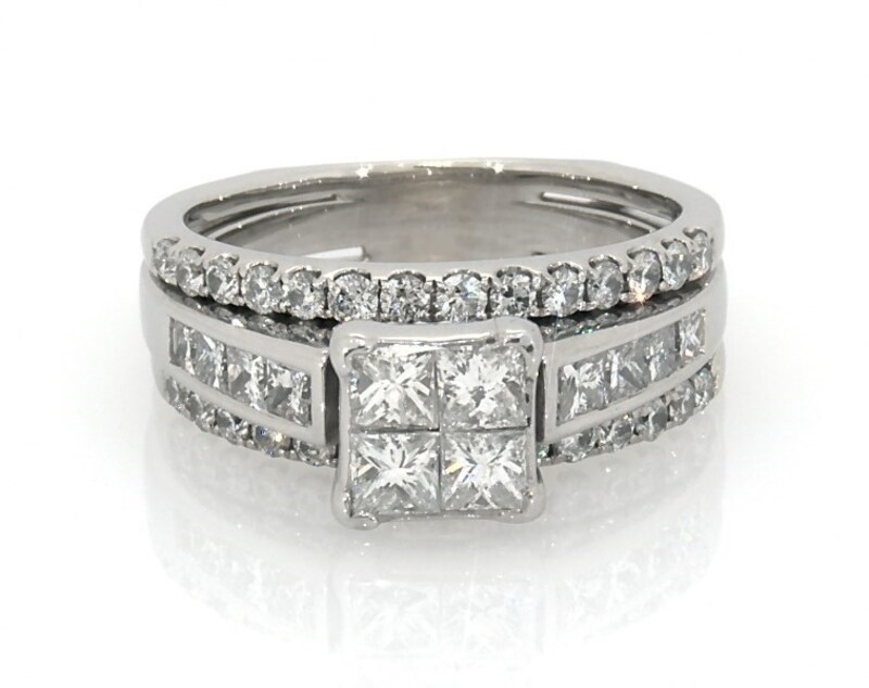 Main Image 1 of Previously Owned Princess-Cut Quad Diamond Bridal Set 1-1/3 ct tw 14K White Gold Size 5