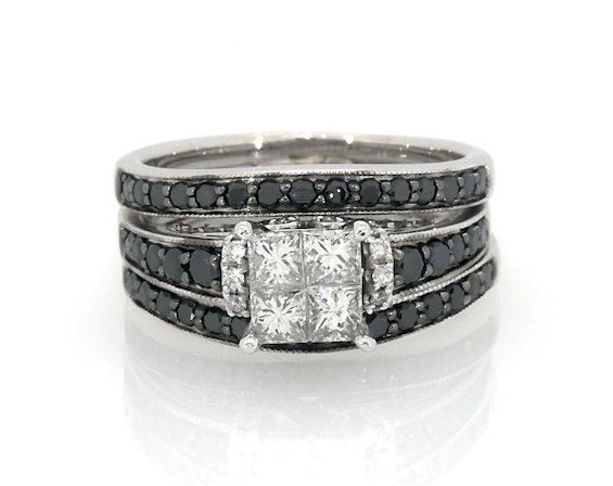Previously Owned Princess-Cut Quad White Diamond & Black Diamond Bridal Set 1-1/2 ct tw 14K White Gold Size 5.25