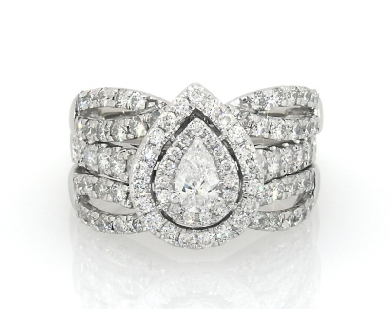 Main Image 1 of Previously Owned Pear-Shaped Diamond Bridal Set 2 ct tw 14K White Gold Size 7.25