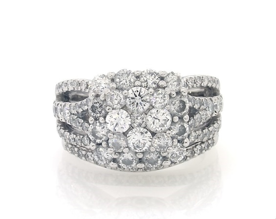 Previously Owned Multi-Diamond Bridal Set 2-1/6 ct tw 14K & 10K White Gold Size 5.25