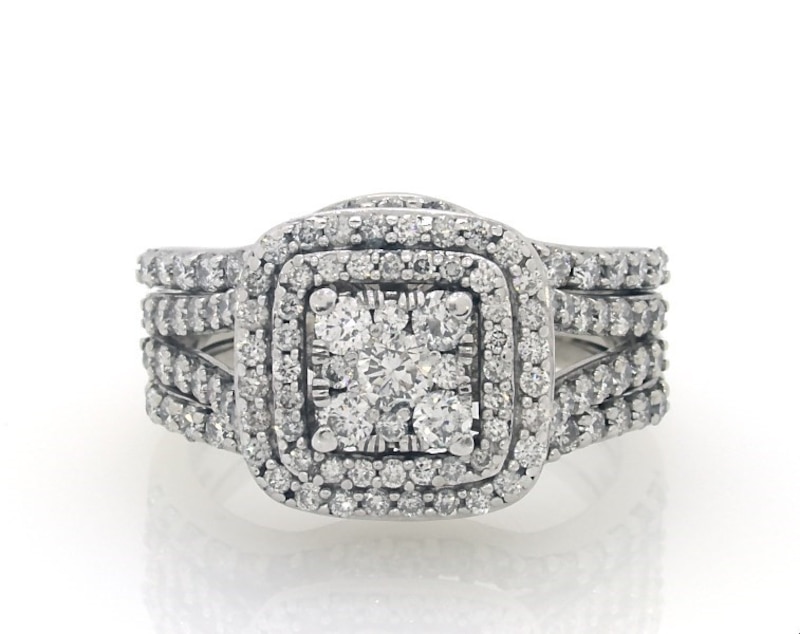 Main Image 1 of Previously Owned Multi-Diamond Center Bridal Set 1-1/2 ct tw 14K White Gold Size 7.25