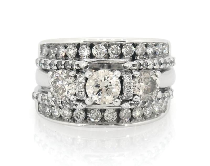 Main Image 1 of Previously Owned Round-Cut Diamond Three-Stone Bridal Set 2-3/8 ct tw 14K White Gold Size 5.5