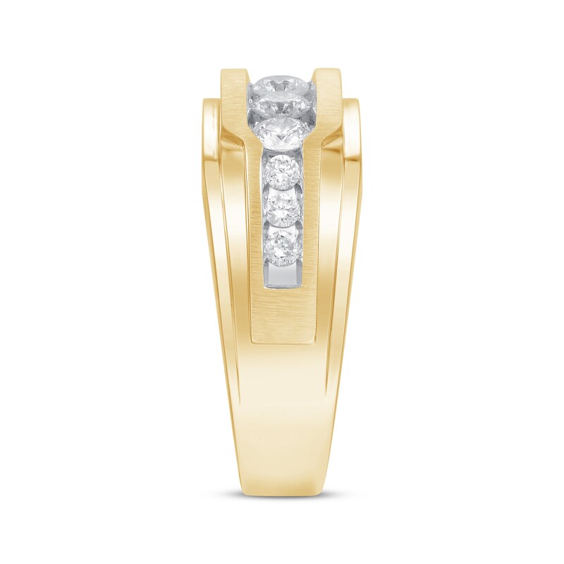 Main Image 2 of Previously Owned Men's Round-Cut Diamond Wedding Ring 1 ct tw 10K Yellow Gold