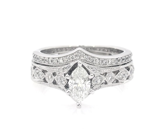 Previously Owned Neil Lane Marquise-Cut Diamond Bridal Set ct tw 14K White Gold Size