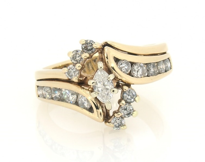 Main Image 1 of Previously Owned Marquise-Cut Diamond Bridal Set 1 ct tw 14K Yellow Gold Size 5.5