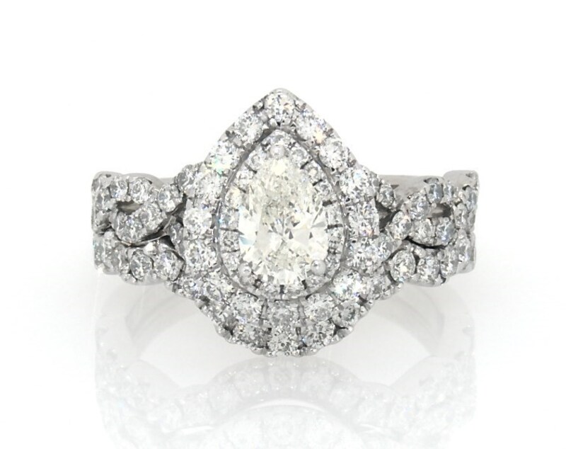 Main Image 1 of Previously Owned Neil Lane Pear-Shaped Diamond Halo Bridal Set 1-1/2 ct tw 14K White Gold Size 5.5
