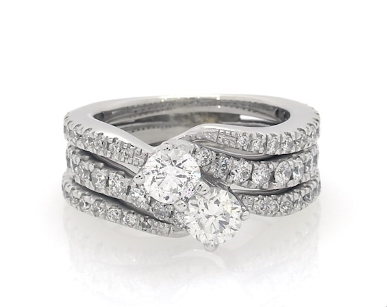 Previously Owned Ever Us Round-Cut Diamond Two-Stone Bridal Set 1-3/4 ct tw 14K White Gold Size 5.75