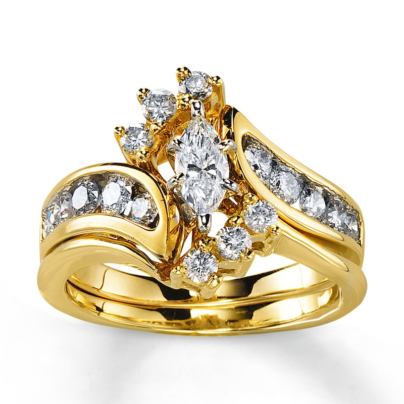 Main Image 1 of Previously Owned Marquise-Cut Diamond Bridal Set 1 ct tw 14K Yellow Gold Size 7