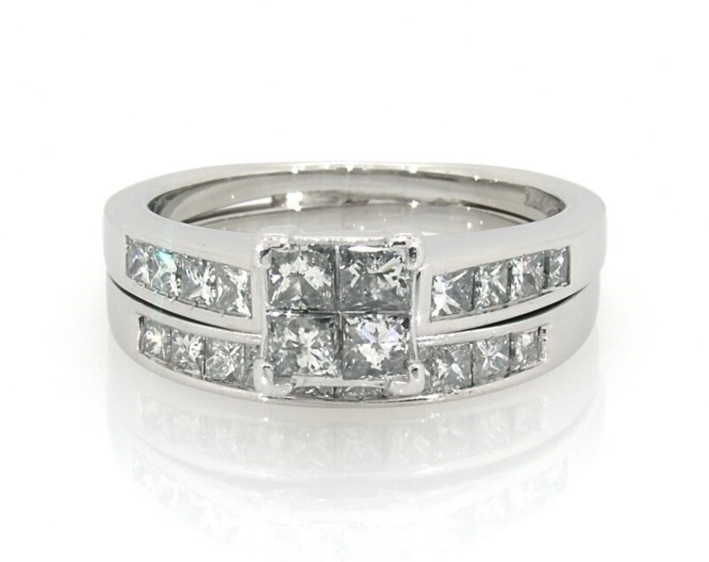Main Image 1 of Previously Owned Princess-Cut Quad Diamond Bridal Set 1-1/4 ct tw 14K White Gold Size 7.25