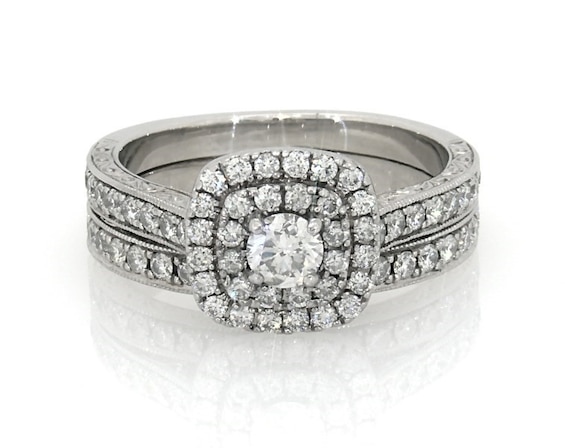 Previously Owned Neil Lane Round-Cut Diamond Double Halo Bridal Set 1 ct tw 14K White Gold Size