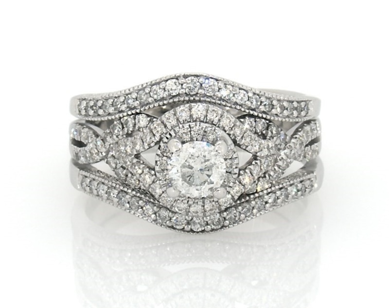 Main Image 1 of Previously Owned Round-Cut Diamond Halo Twist Shank Bridal Set 1-1/4 ct tw 14K & 10K White Gold Size 9.5