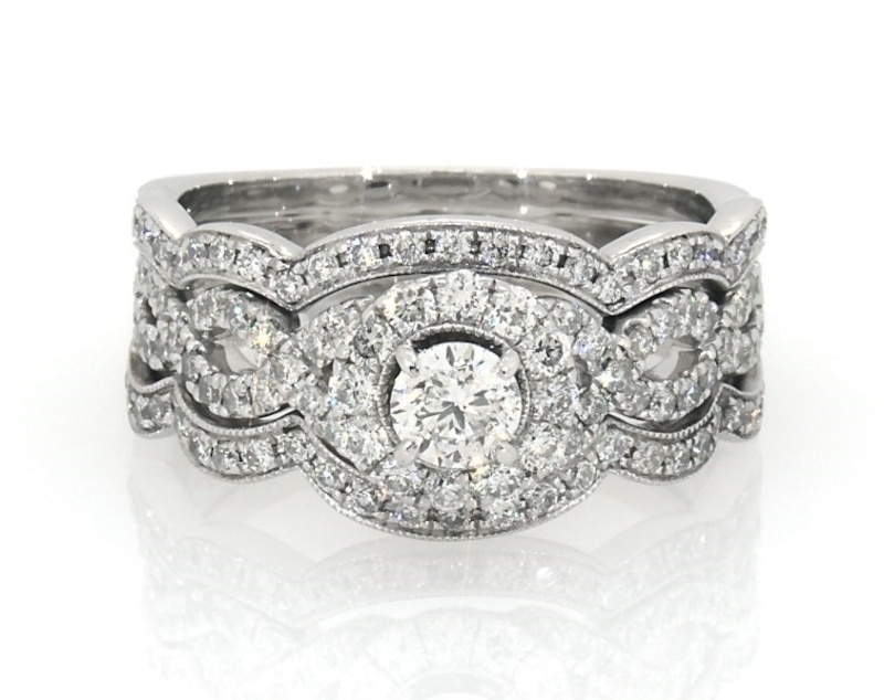 Main Image 1 of Previously Owned Neil Lane Round-Cut Diamond Bridal Set 1-1/3 ct tw 14K White Gold Size 8.75