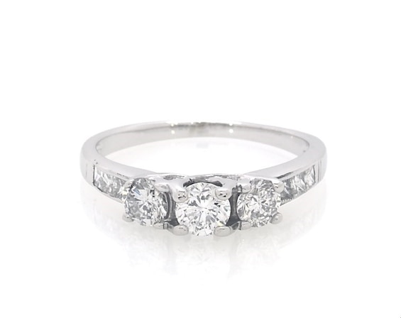 Previously Owned Three-Stone Round-Cut Diamond Engagement Ring 1 ct tw 14K White Gold 7