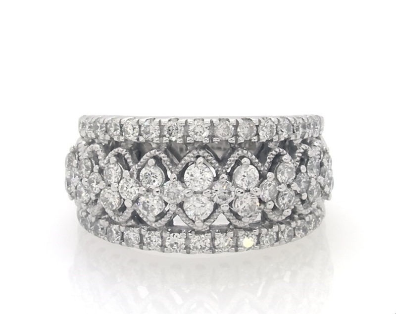 Main Image 1 of Previously Owned Diamond Anniversary Ring 1 ct tw 14K White Gold Size 7