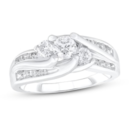 Previously Owned Diamond Engagement Ring 1 ct tw Round-cut 14K White Gold