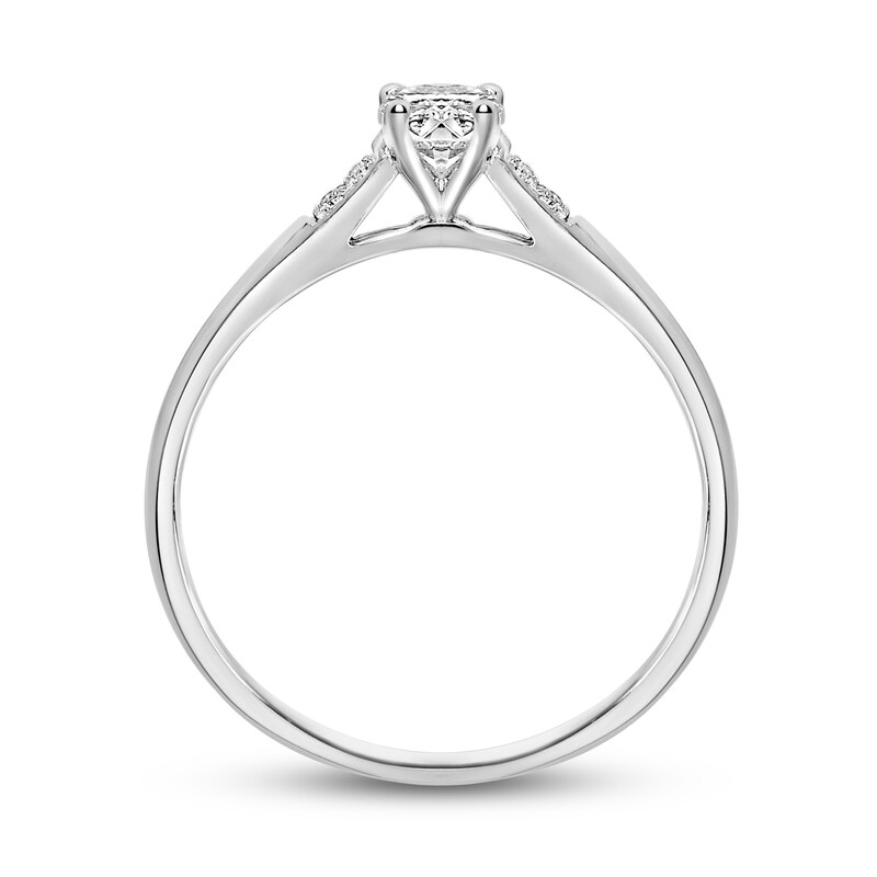 Main Image 4 of Previously Owned Diamond Engagement Ring 1/3 ct tw Round-cut 14K White Gold