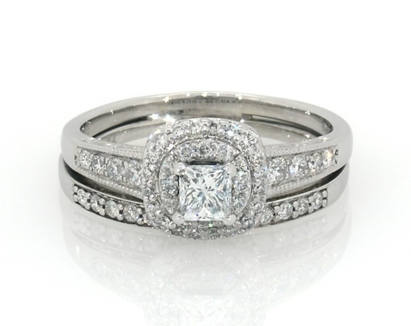 Main Image 1 of Previously Owned Princess-Cut Diamond Double Halo Bridal Set 7/8 ct tw 14K & 10K White Gold Size 8