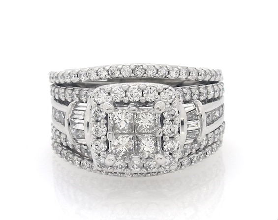 Previously Owned Princess-Cut Diamond Quad Bridal Set 1-7/8 ct tw 14K White Gold Size 6.5