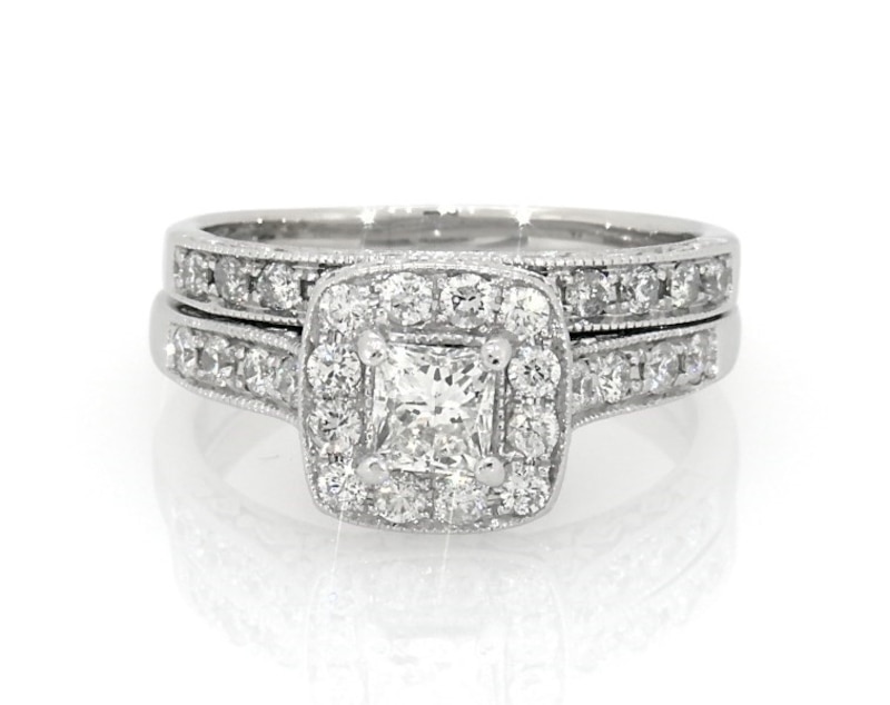 Main Image 1 of Previously Owned Princess-Cut Diamond Halo Bridal Set 1-1/5 ct tw 14K White Gold Size 8