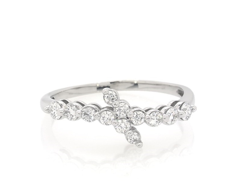 Main Image 1 of Previously Owned KAY Lab-Grown Diamonds Bypass Ring 1/2 ct tw 14K White Gold