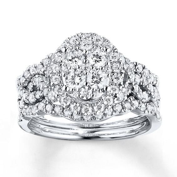 Previously Owned Multi-Diamond Center Oval Halo Bridal Set 1-1/ ct tw 14K White Gold Size