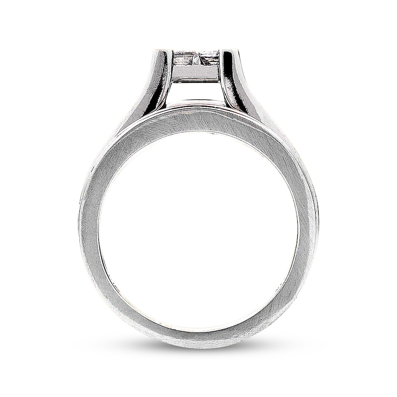 Main Image 2 of Previously Owned Princess-Cut Quad Diamond Bridal Set 1-1/2 ct tw 14K White Gold Size 4.5
