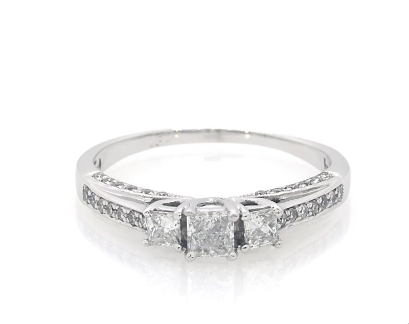 Main Image 1 of Previously Owned Three-Stone Princess-Cut Diamond Engagement Ring 7/8 ct tw 14K White Gold