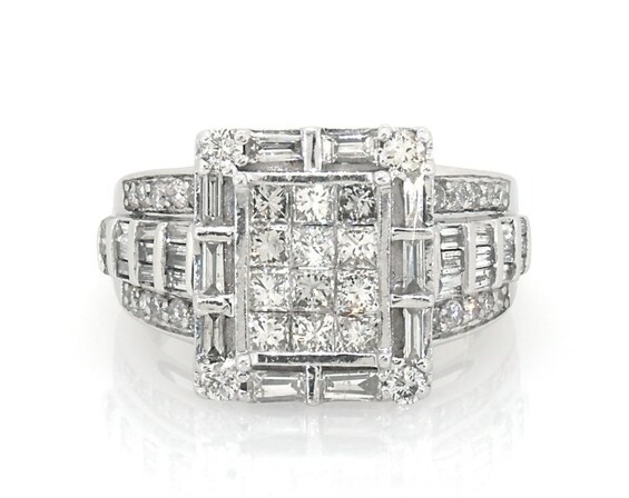 Previously Owned Multi-Diamond Halo Engagement Ring 2 ct tw 14K White Gold Size 7