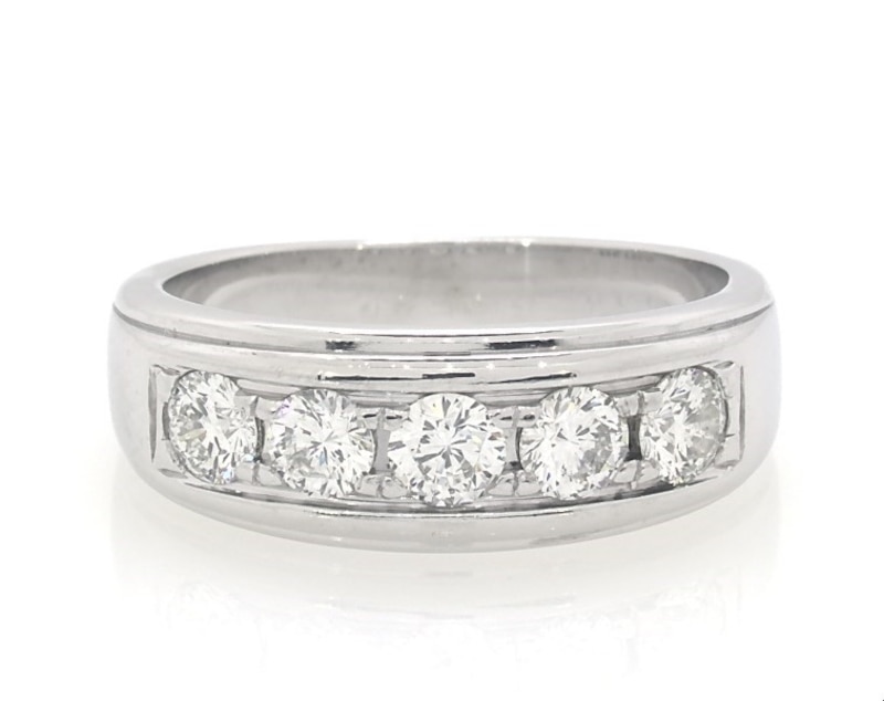 Main Image 1 of Previously Owned THE LEO Diamond Men's Wedding Band 1 ct tw 14K White Gold Size 10