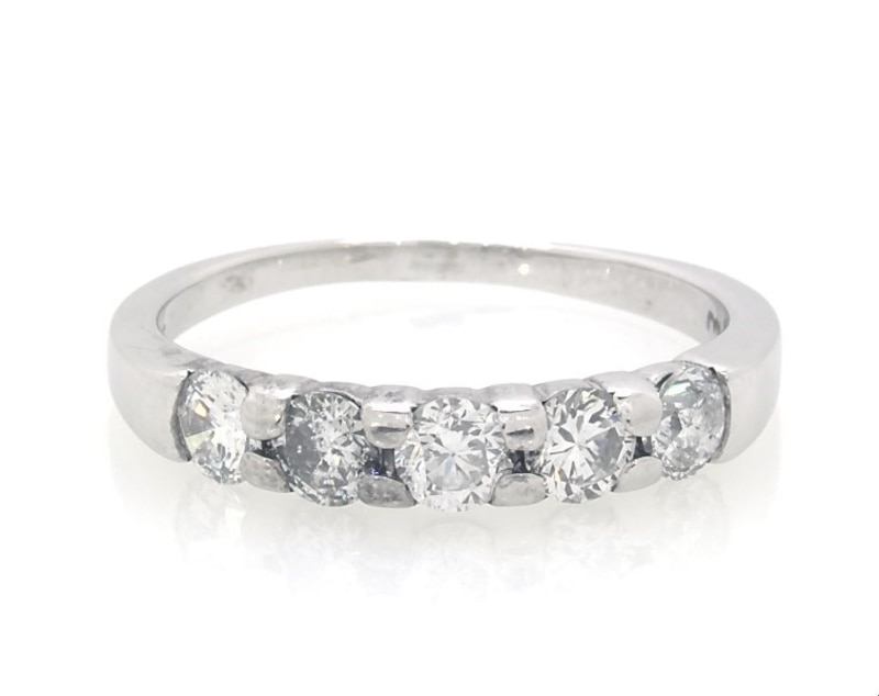 Main Image 1 of Previously Owned Diamond Five-Stone Diamond Wedding Band 1 ct tw 14K White Gold Size 5.5