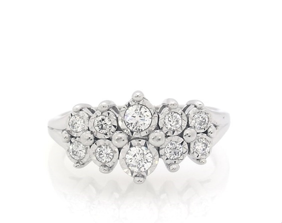 Previously Owned Diamond Anniversary Ring 3/8 ct tw Round-cut 10K White Gold