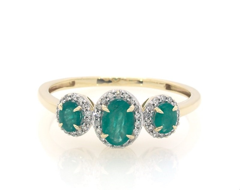 Main Image 1 of Previously Owned Three-Stone Emerald & Diamond Ring 1/8 ct tw Oval, Round-Cut 10K Yellow Gold