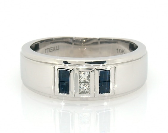 Previously Owned Men’s Square-Cut Diamond & Blue Sapphire Wedding Band 1/8 ct tw 10K White Gold