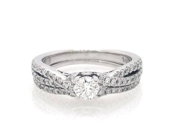 Previously Owned Diamond Bridal Set 3/4 ct tw Round-cut 14K White Gold Size 6