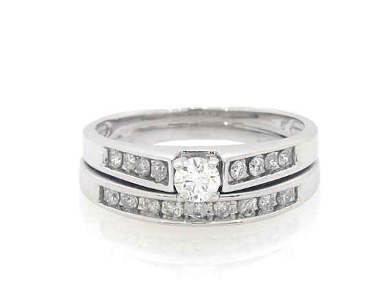 Previously Owned Diamond Bridal Set 3/8 ct tw Round-Cut 14K White Gold Size 8.25