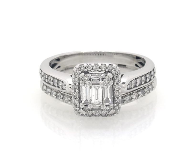 Main Image 1 of Previously Owned Baguette & Round-Cut Multi-Diamond Bridal Set 5/8 ct tw 14K White Gold Size 5