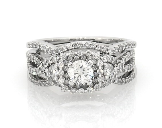 Previously Owned Round-Cut Diamond Double Halo Twist Bridal Set 1-1/5 ct tw 14K White Gold Size 6.75