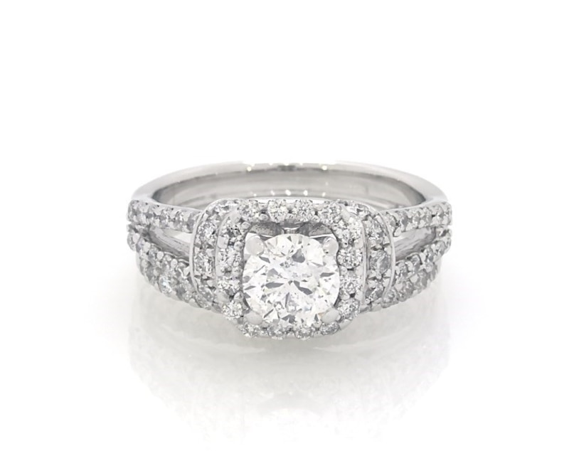 Main Image 1 of Previously Owned Round-Cut Diamond Halo Bridal Set 1-5/8 ct tw 14K White Gold Size 6
