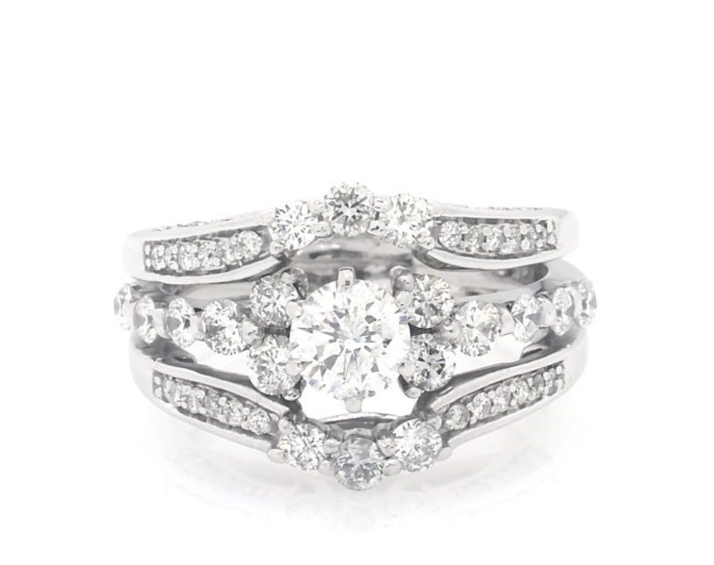 Main Image 1 of Previously Owned Round-Cut Diamond Bridal Set 1-3/8 ct tw 14K White Gold Size 6