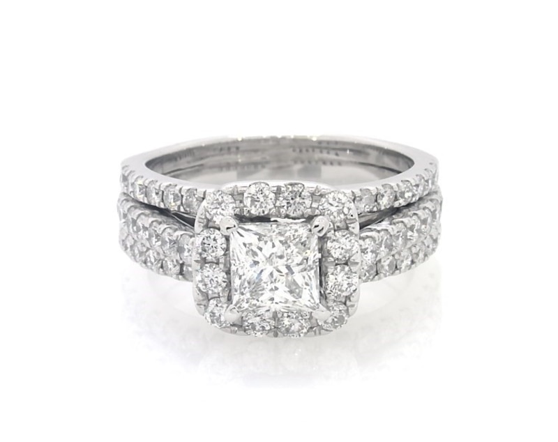 Main Image 1 of Previously Owned Princess-Cut Diamond Bridal Set 2 ct tw 14K White Gold Size 6.25