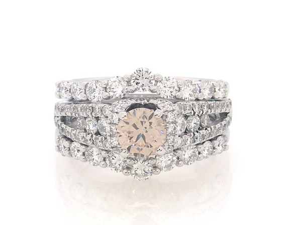 Previously Owned Round-Cut Diamond Bridal Set 2-1/5 ct tw 14K White Gold Size 6.75