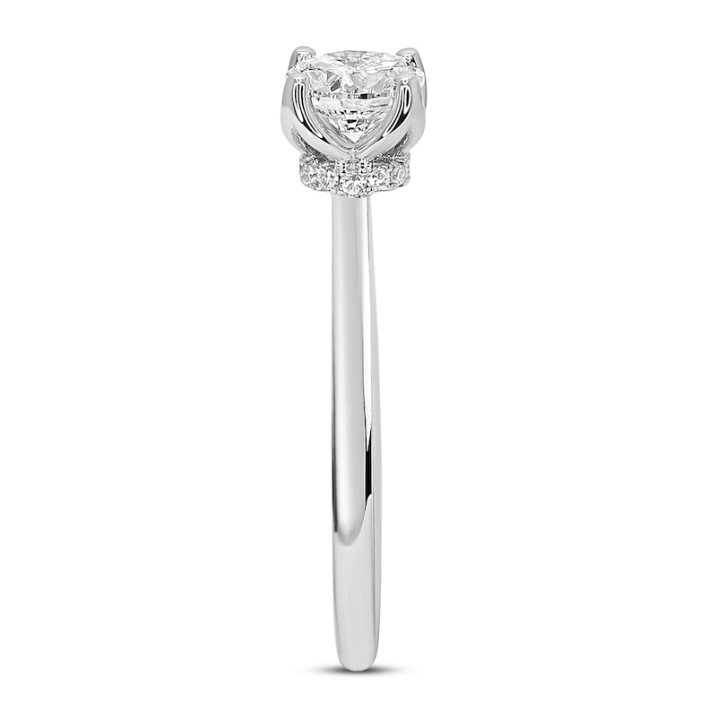 Main Image 2 of Previously Owned Diamond Solitaire GIA-graded Engagement Ring 3/4 ct tw Round-cut 18K White Gold (I/VS2)