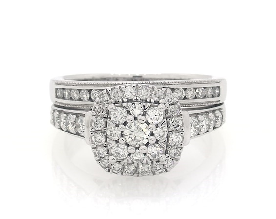 Previously Owned Multi-Diamond Cushion Halo Bridal Set 1-1/5 ct tw 14K White Gold Size 9.5