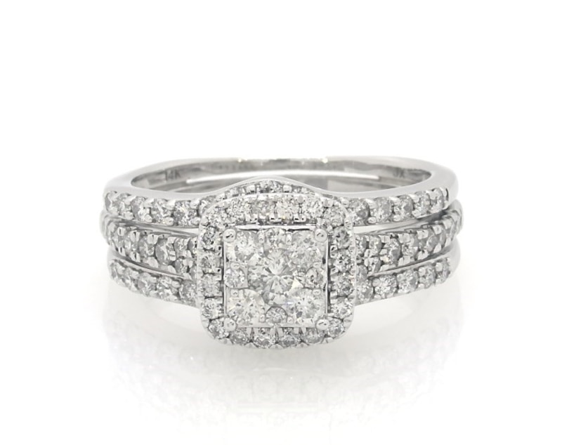 Main Image 1 of Previously Owned Multi-Diamond Cushion Halo Bridal Set 1-1/8 ct tw 10K & 14K White Gold Size 8