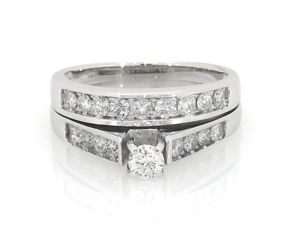 Previously Owned Round-Cut Diamond Bridal Set 1 ct tw 14K White Gold Size 7.75