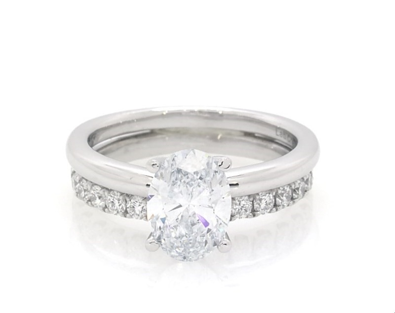 Main Image 1 of Previously Owned Oval-Cut Lab-Grown Diamond Bridal Set 1-7/8 ct tw 14K White Gold Size 5.5
